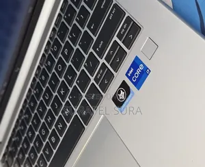 New Laptop HP EliteBook 840 G10 16GB Intel Core i7 SSD 512GB