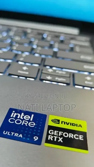 New Laptop Lenovo 16GB Intel Core Ultra 9 SSD 512GB