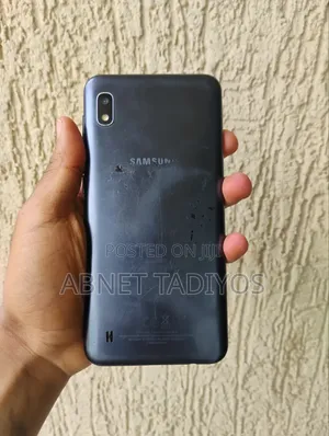 Samsung A10 32 GB Black