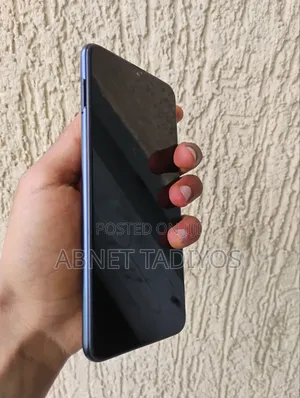 Samsung A10 32 GB Black