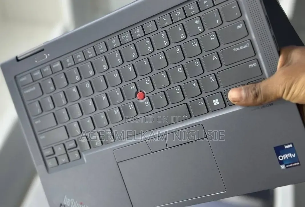New Laptop Lenovo ThinkPad X1 Yoga 32GB Intel Core i7 SSD 512GB