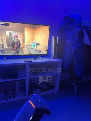 ከ Dubai የመጣ Ps5