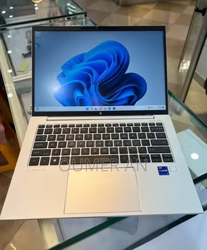 New Laptop HP EliteBook 840 G9 16GB Intel Core i7 SSD 512GB