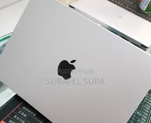 New Laptop Apple MacBook Pro 2025 M5 16GB Apple M5 SSD 512GB