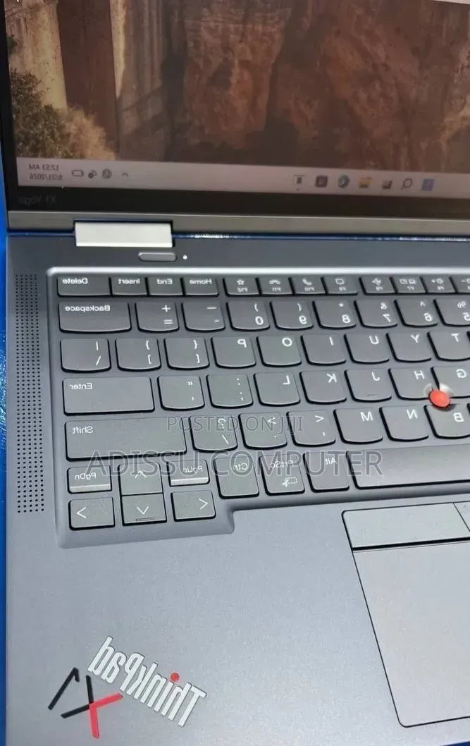 New Laptop Lenovo ThinkPad X1 Yoga 32GB Intel Core i7 SSD 512GB