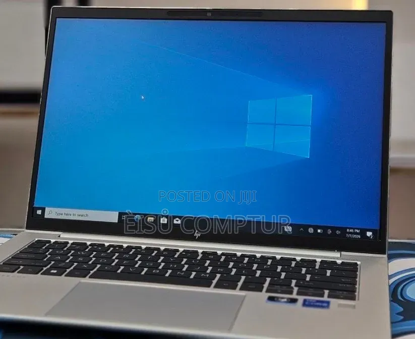 New Laptop HP EliteBook 840 G10 16GB Intel Core i7 SSD 1T