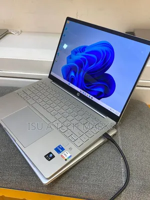 New Laptop HP Pavilion 14 16GB Intel Core i7 SSD 512GB