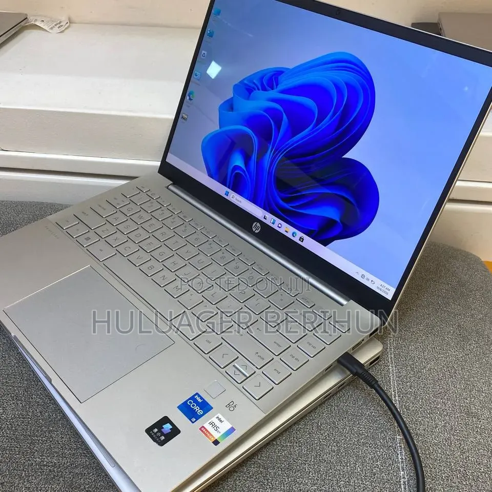 New Laptop HP Pavilion 14 16GB Intel Core i5 SSD 512GB