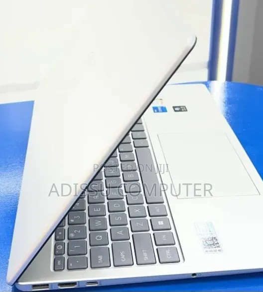 New Laptop HP Stream Notebook 16GB Intel Core i5 SSD 1T