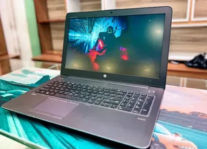 New Laptop HP Zbook Studio G7 16GB Intel Core i7 SSD 512GB