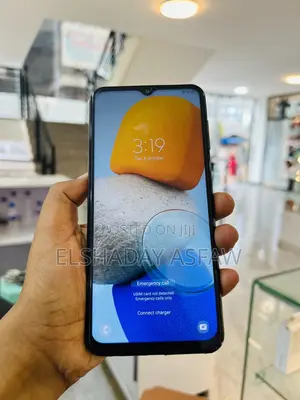 New Samsung Galaxy M23 128 GB Gray