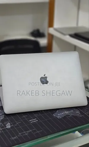 New Laptop Apple MacBook Air 2020 M1 8GB Apple M1 SSD 512GB