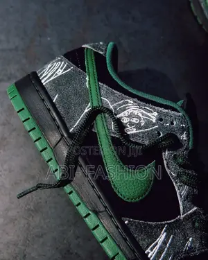 Nike SB Dunk Low “Three Skateboards” Fashion Shoes | New Arrival