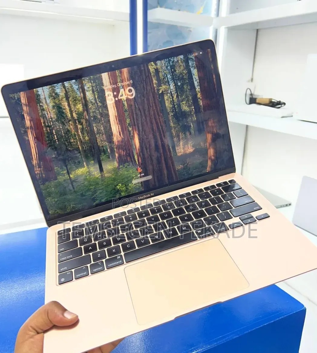 New Laptop Apple MacBook Air 2020 M1 8GB Apple M1 SSD 256GB