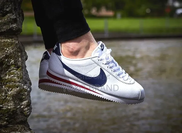Nike Classic Cortez Leather White, Midnight Navy Gym Red Unisex Shoe