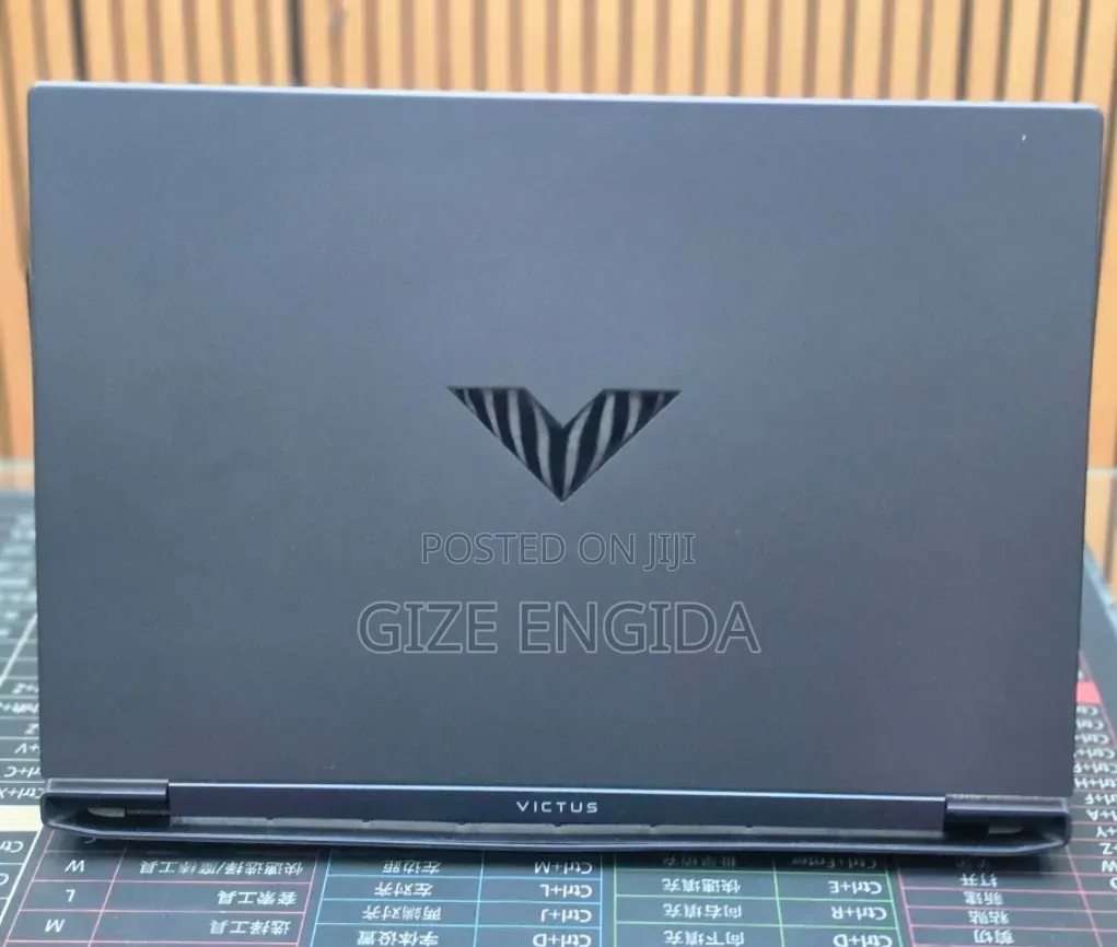 New Laptop HP Victus 16 8GB AMD Ryzen 5 SSD 512GB