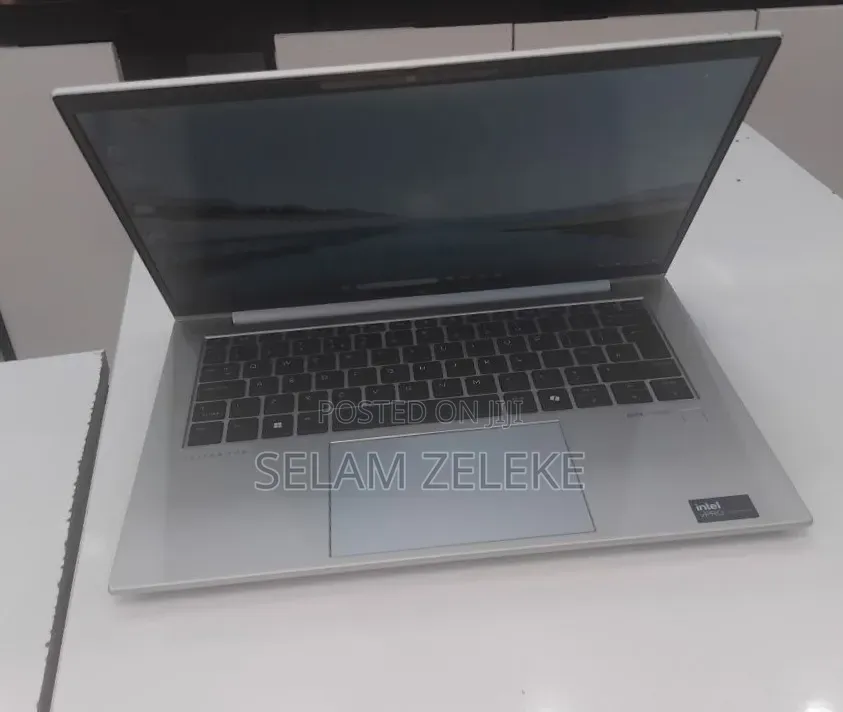 New Laptop HP EliteBook 840 G11 16GB Intel Core Ultra 7 SSD 512GB
