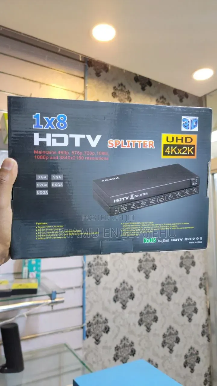 8 in 1 HDMI Splitter ስፒላተር