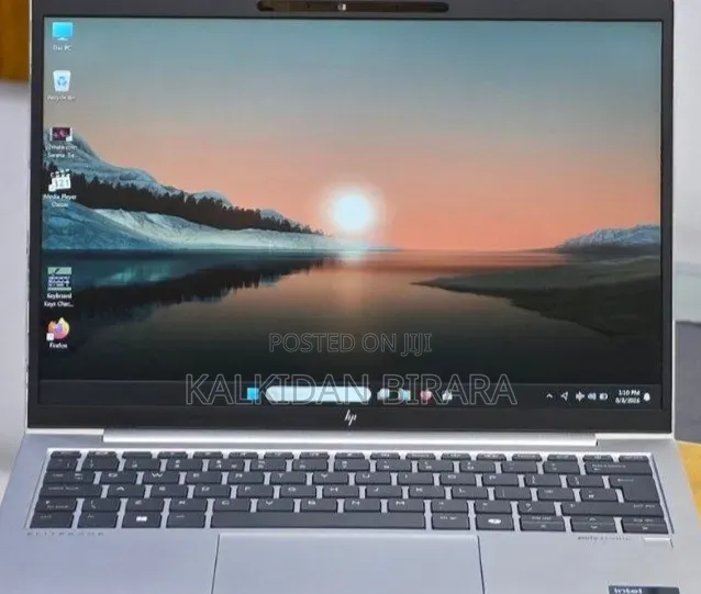 New Laptop HP Elitebook 830 G11 16GB Intel Core i7 SSD 512GB