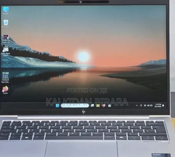 New Laptop HP Elitebook 830 G11 16GB Intel Core i7 SSD 512GB