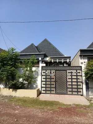 3bdrm House in Bole for sale