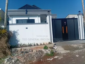 3bdrm House in Bole for sale