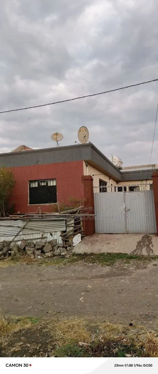 3bdrm House in Bole for sale