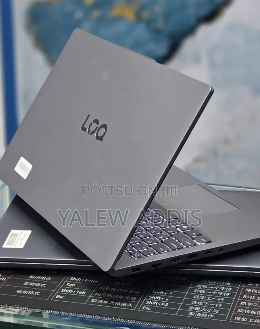 New Laptop Lenovo LOQ 15AHP10 12GB Intel Core i5 SSD 512GB