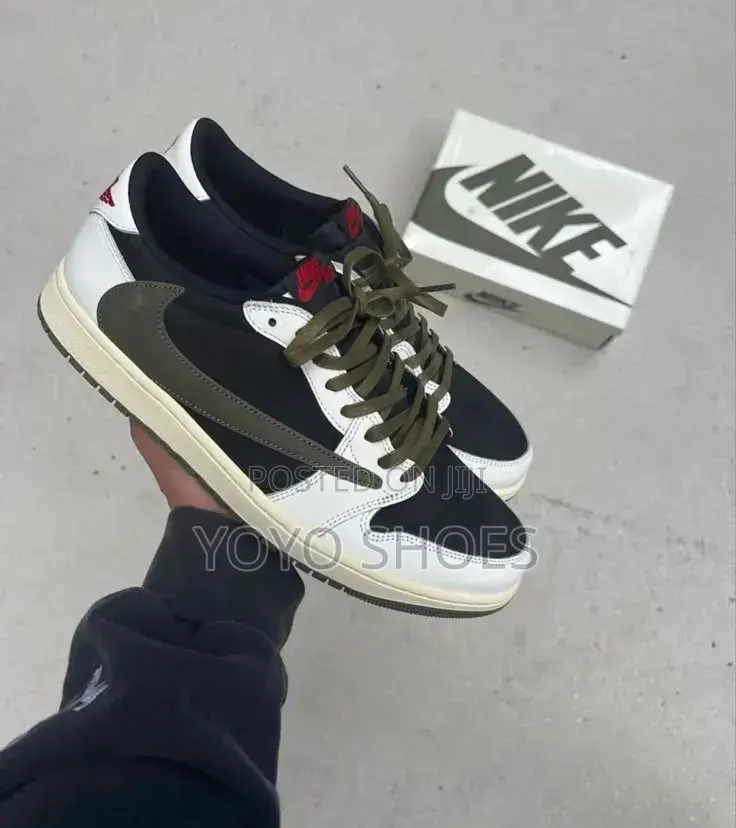Travis Scott X Air Jordan 1 Low 'Medium Olive' Unisex Sneaker Shoes