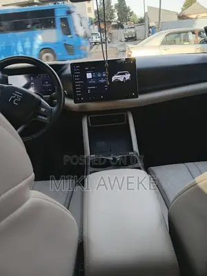 BYD Yuan Up 2025 Gray