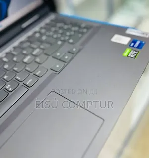 New Laptop Lenovo LOQ 15ARP9 16GB Intel Core i7 SSD 1T