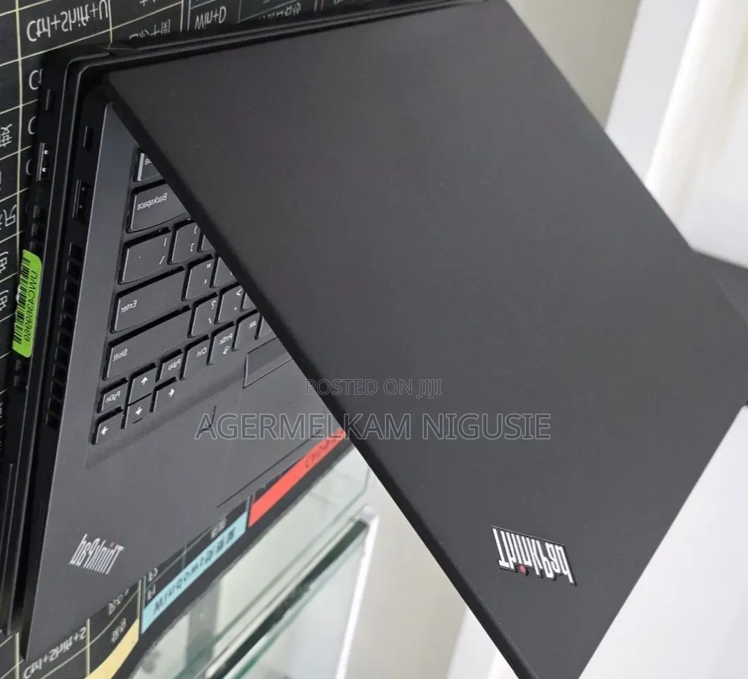 New Laptop Lenovo ThinkPad T14 16GB AMD A6 SSD 512GB