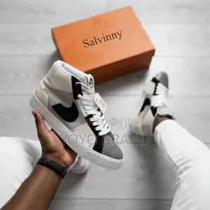 Nike SB Zoom Blazer Mid,white/Gray Unisex Half Boots Shoes