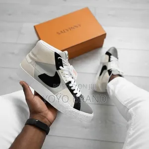 Nike SB Zoom Blazer Mid,white/Gray Unisex Half Boots Shoes