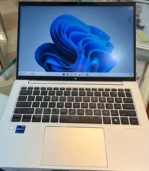 New Laptop HP EliteBook 840 G9 16GB Intel Core i7 SSD 512GB