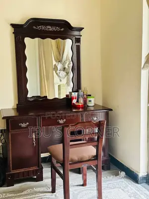 A Dressing Table (Or a Vanity)የመስታወት ጠረጴዛ (Yesetawot Terepeza),