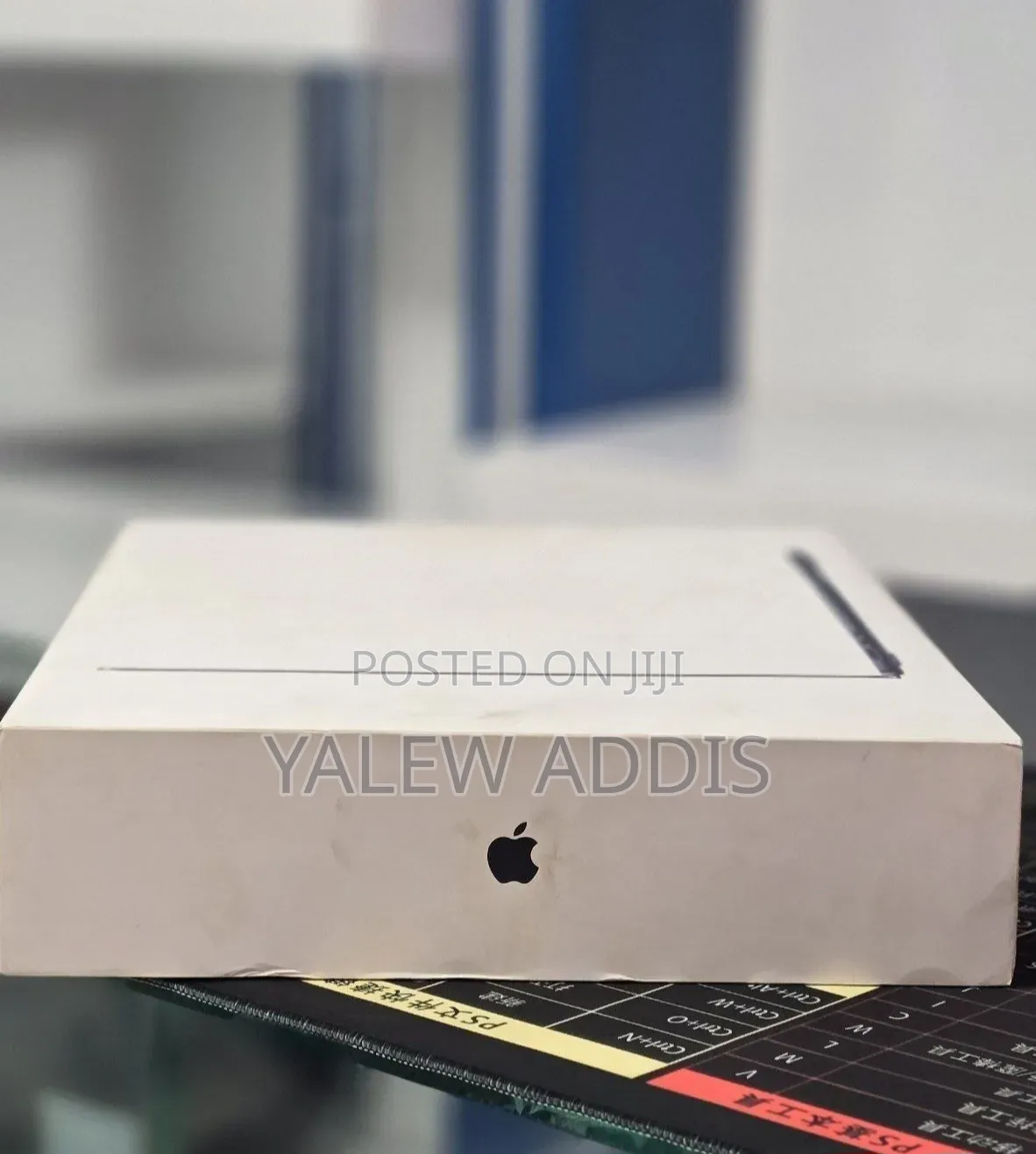 New Laptop Apple MacBook Air 2025 M4 16GB Apple M4 SSD 256GB