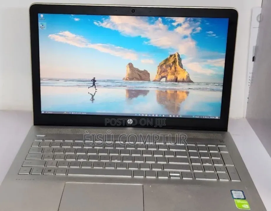 New Laptop HP Pavilion 14 8GB Intel Core i5 SSD 1T