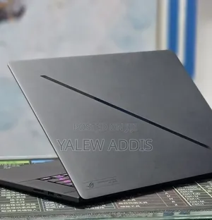 New Laptop Asus ROG Zephyrus G16 16GB Intel Core Ultra 9 SSD 1T