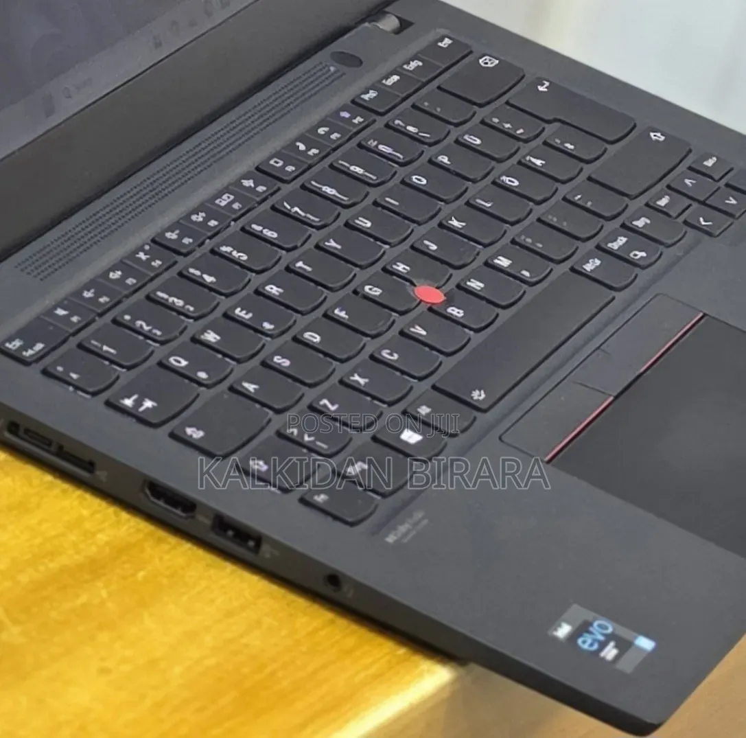 New Laptop Lenovo ThinkPad T14s Gen 2 16GB Intel Core i7 SSD 512GB