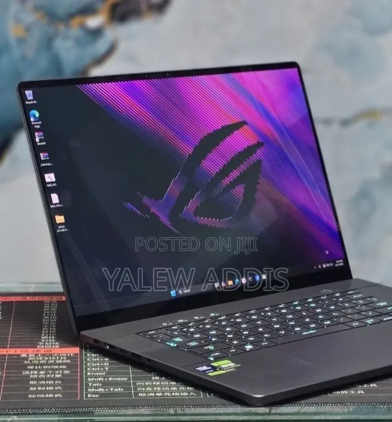 New Laptop Asus ROG Zephyrus G16 16GB Intel Core Ultra 9 SSD 1T