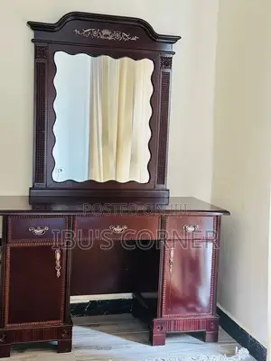 A Dressing Table (Or a Vanity)የመስታወት ጠረጴዛ (Yesetawot Terepeza),