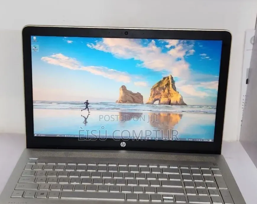 New Laptop HP Pavilion 14 8GB Intel Core i5 SSD 1T