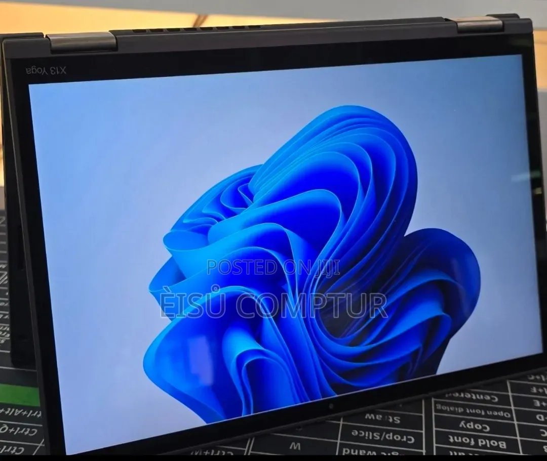 New Laptop Lenovo ThinkPad x13 Yoga 16GB Intel Core i5 SSD 512GB