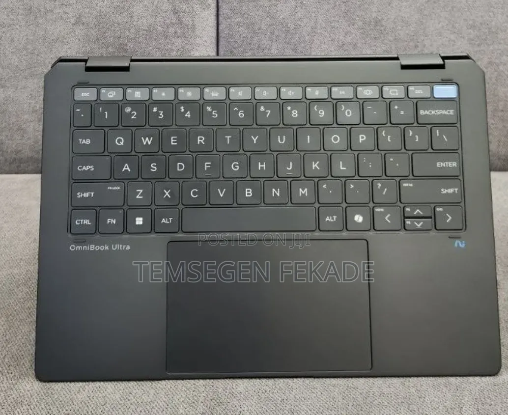 New Laptop HP OmniBook Ultra Flip 14" 16GB Intel Core Ultra 7 SSD 1T