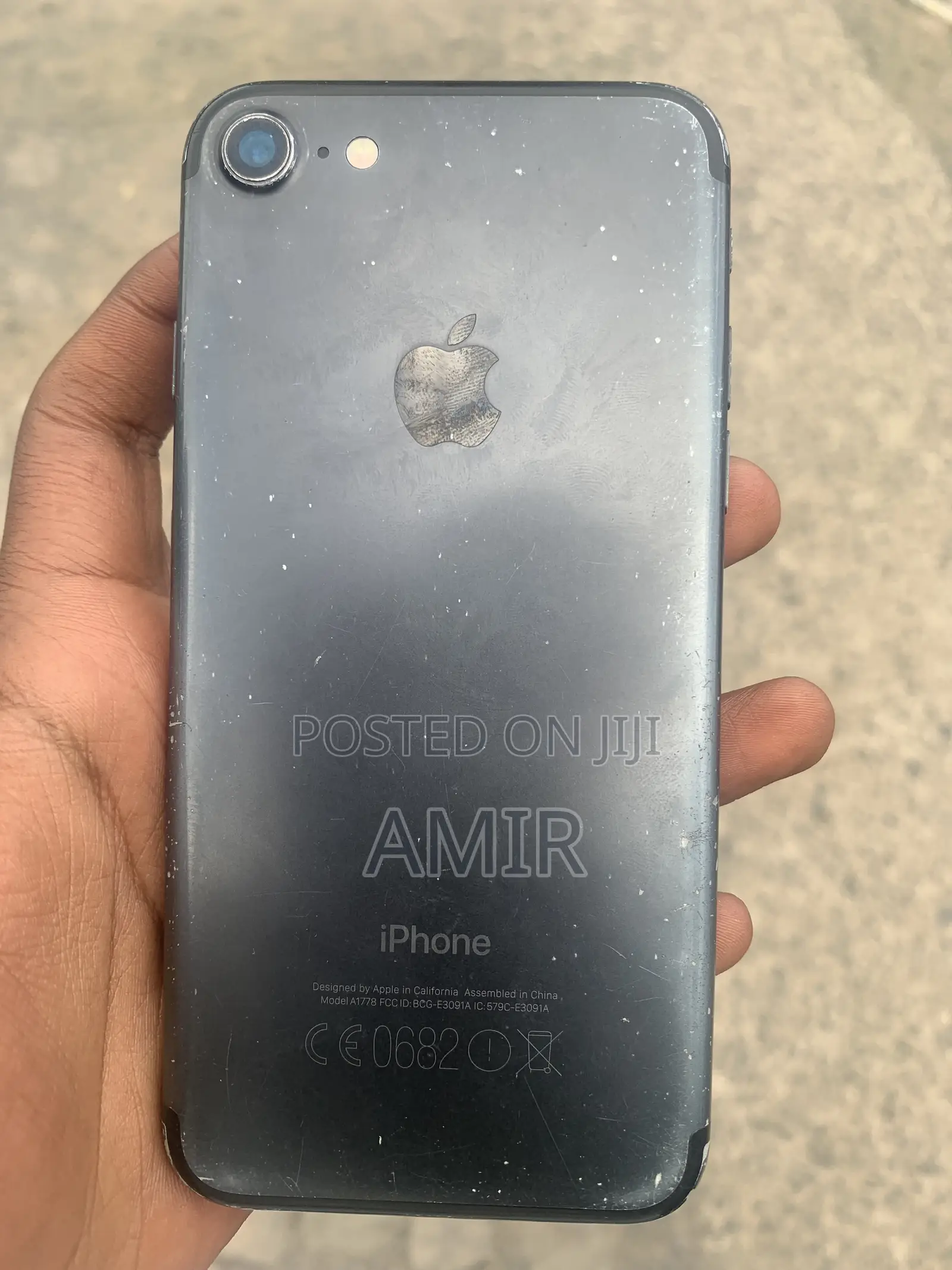 Apple iPhone 7 32 GB Black