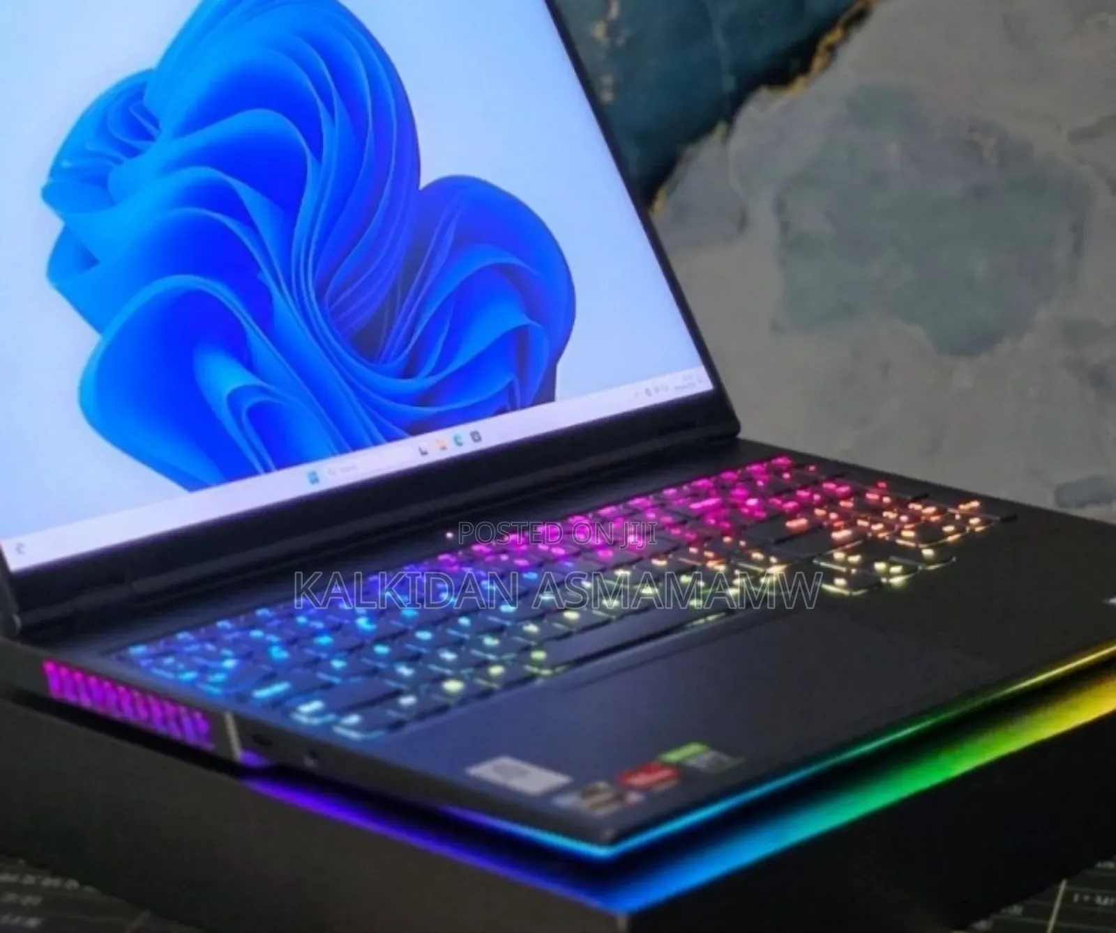 New Laptop Lenovo Legion 5 32GB AMD Ryzen 9 SSD 1T