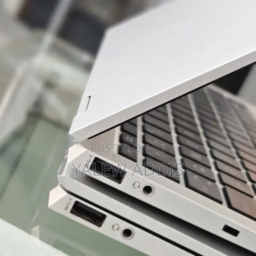 New Laptop HP EliteBook 1040 G8 16GB Intel Core i7 SSD 512GB