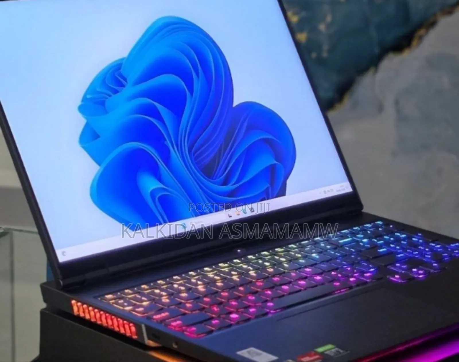 New Laptop Lenovo Legion 5 32GB AMD Ryzen 9 SSD 1T