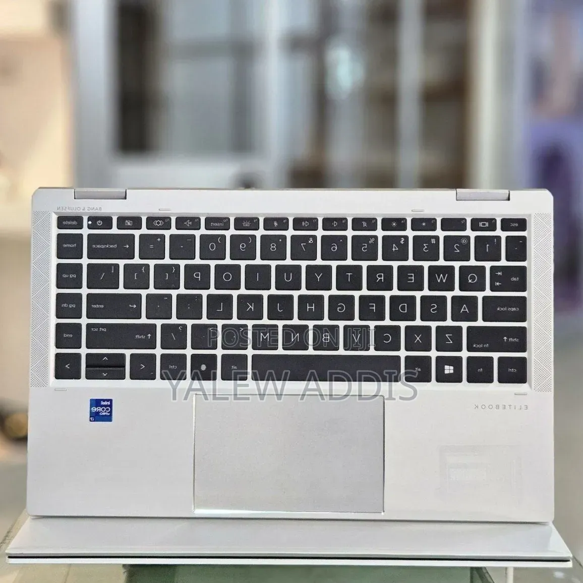 New Laptop HP EliteBook 1040 G8 16GB Intel Core i7 SSD 512GB